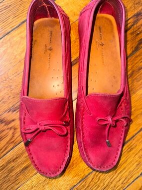 Mercanti Fiorentini Red Suede Driving Loafers – Size 8.5B Flats Shoes